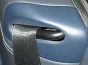 Gurtauslassblende